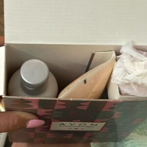 Avon Aromatherapy Sensual Jasmine Gift Box